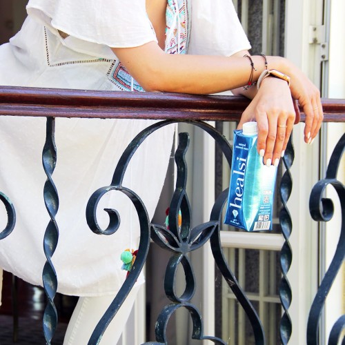 Healsi to woda o jednym z najwyższych na świecie poziomów krzemionki w składzie. Dzięki temu wygładza cerę i wzmacnia włosy i paznokcie.