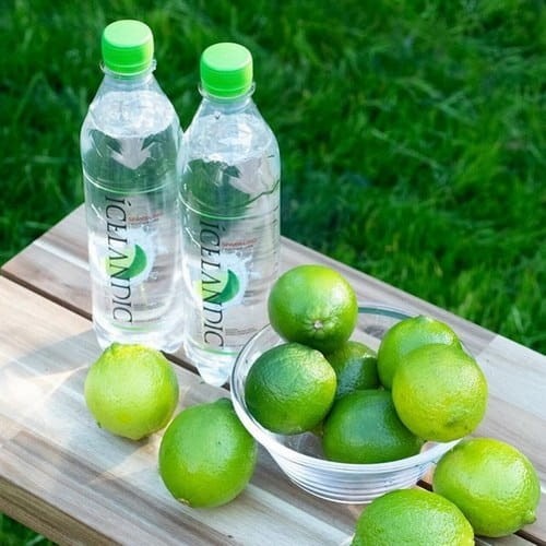 Icelandic tahitańska limonka - mocno orzeźwia i dba o nasze zdrowie dzięki wysokim pH wody i absolutnym brakiem zanieczyszczeń