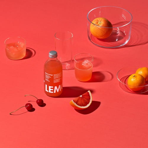 Lemonaid Czerwona Pomarańcza Bio świetnie sprawdza się jako składnik przeróżnych drinków i koktajli.