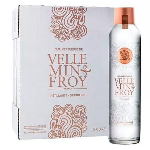 Velleminfroy Prestige sprzedawany jest na zestawy po 6 szklanych butelek w kartonie