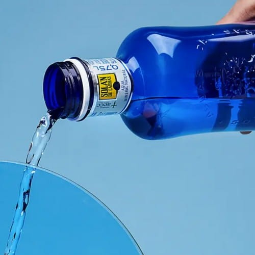 Picie jej pomaga w odkwaszaniu i zachowaniu równowagi kwasowo-zasadowej organizmu.