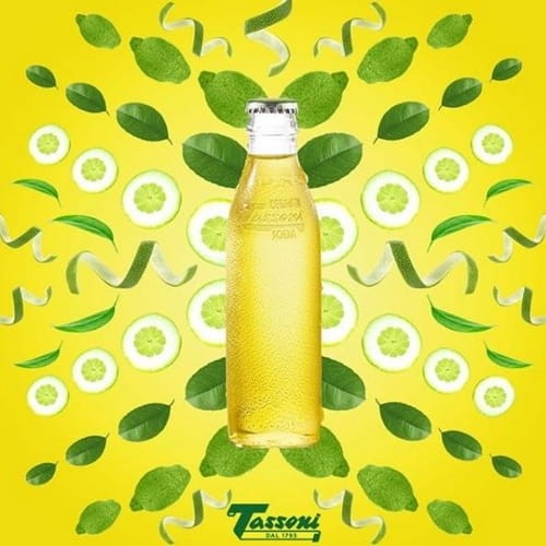 Tassoni Cedrata to musujący napój bezalkoholowy, słodko-kwaśny, o klarownym żółto-zielonym kolorze.