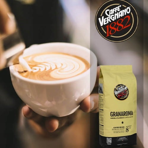 Caffè Vergnano Gran Aroma to starannie zbalansowana mieszanka składająca się w 60% z ziaren arabiki i 40% robusty.