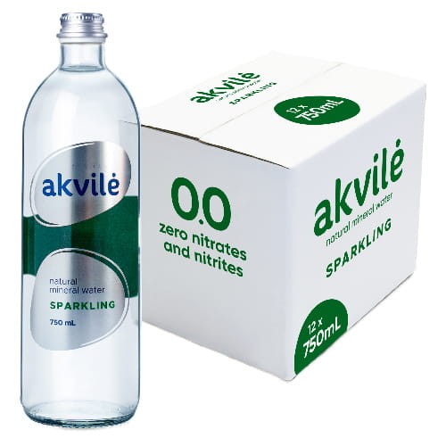 Woda Akvile 750 ml pakowana jest w zgrzewki po 12 sztuk.