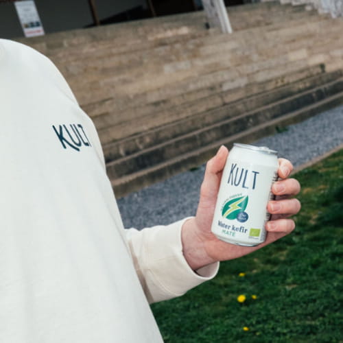 Kefir wodny jest uznawany za smaczną, niskocukrową i przede wszystkim zdrową alternatywę dla napojów gazowanych.