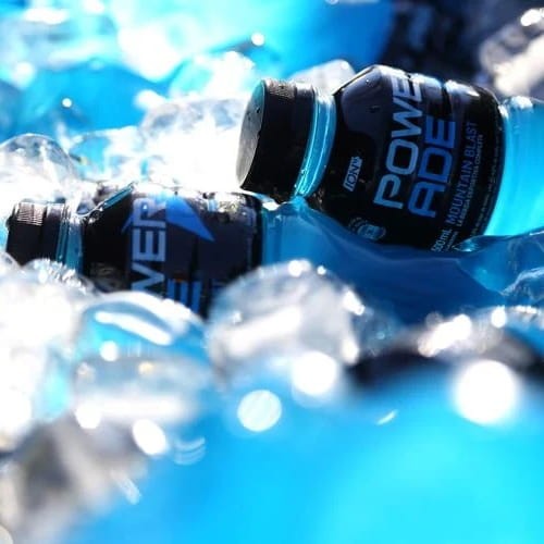 Powerade Mountain Blast to odświeżający izotonik znany na całym świecie.