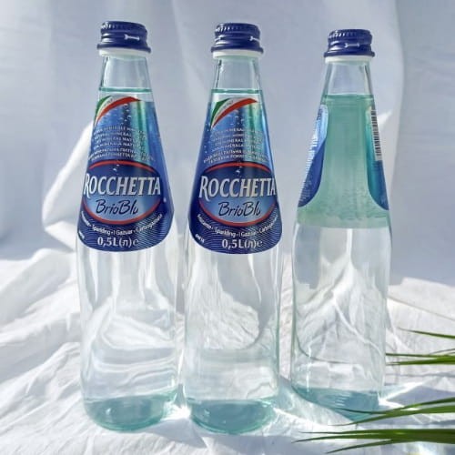 W naszym odczuciu Rocchetta jest jedną z najbardziej uniwersalnych wód. Jej wyjątkowo gładki i czysty smak sprawia, że jest doskonałym towarzyszem każdego posiłku.