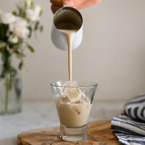 Vergnano Aroma Mio Soave to harmonijny, pełny smak z aksamitną strukturą i przyjemnym finiszem — idealny wybór na spokojny poranek, popołudniową przerwę lub łagodne zakończenie dnia.