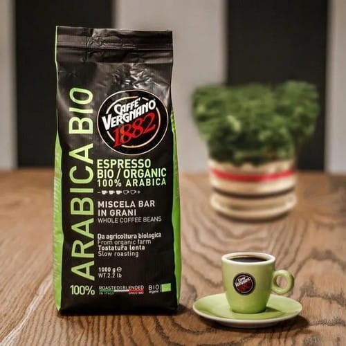 Dzięki powolnemu i kontrolowanemu procesowi palenia uzyskuje delikatny, jedwabisty smak oraz wyjątkową słodycz – idealny wybór dla osób ceniących naturalne doznania smakowe.