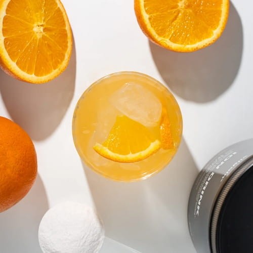 Vilgain Hipotonik Pomarańcza to napój hipotoniczny wspierający nawodnienie, wydolność i uzupełnianie elektrolitów podczas długiej aktywności fizycznej.