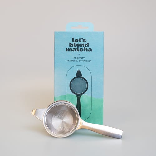 Sitko do matchy Let’s Blend to proste, ale kluczowe narzędzie w przygotowaniu idealnie gładkiej matchy.